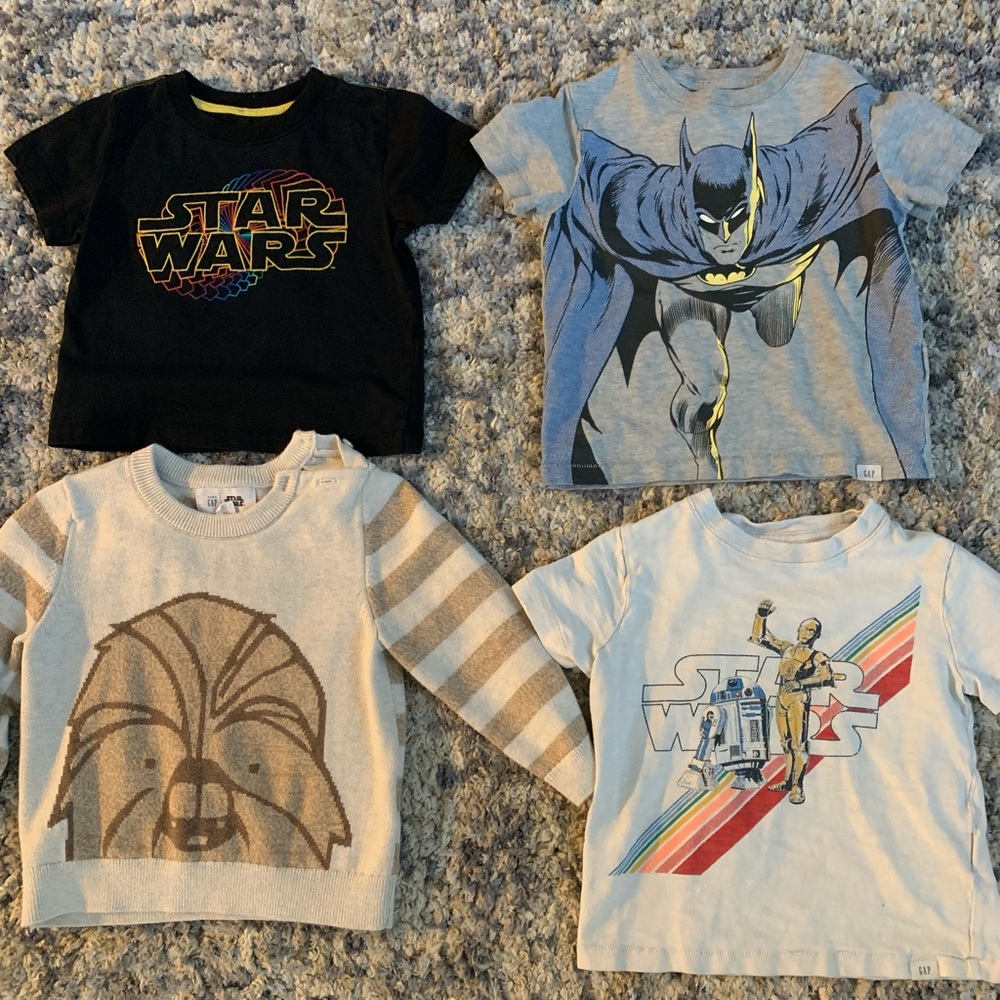 Lot of 18 mo and 2T Star Wars/Batman tops